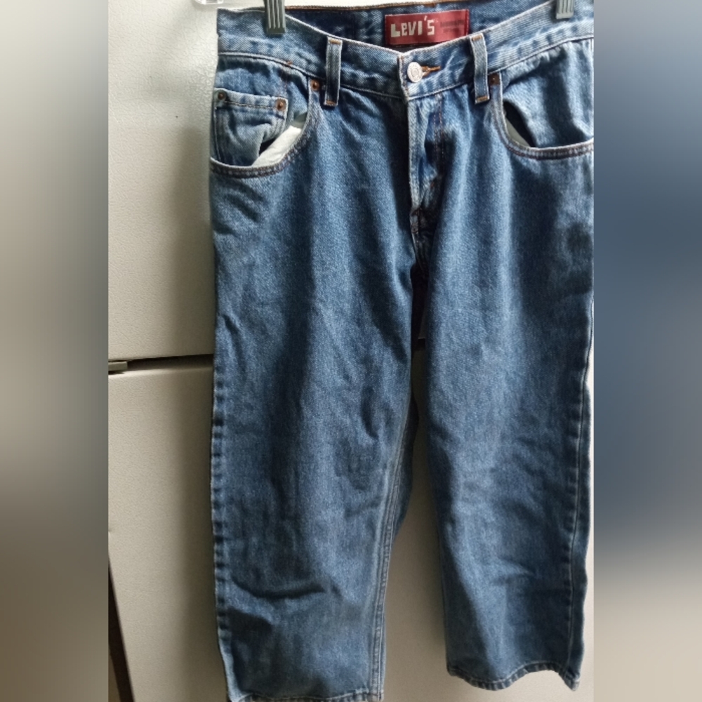 Levi's Husky Boy’s Medium Blue Relaxed Denim Jeans Women Jorts Bermuda Shorts - Picture 12 of 13